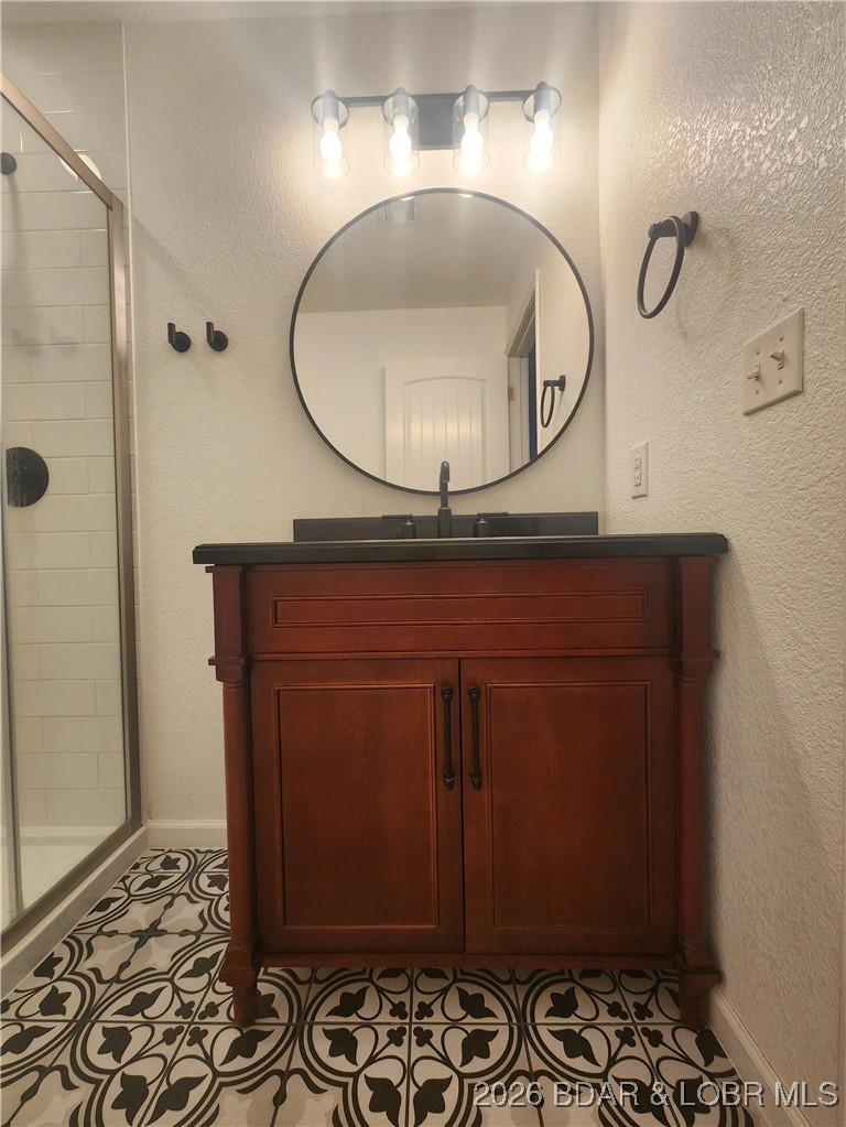 306 Walnut Street Iberia, MO 65486 - Photo 37 of 54