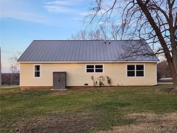$279,000 | 306 Walnut Street, Iberia, MO 65486