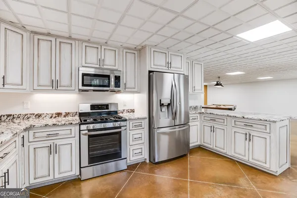 $700,000 | 147 Lakewood Drive, Wedowee, AL 36278