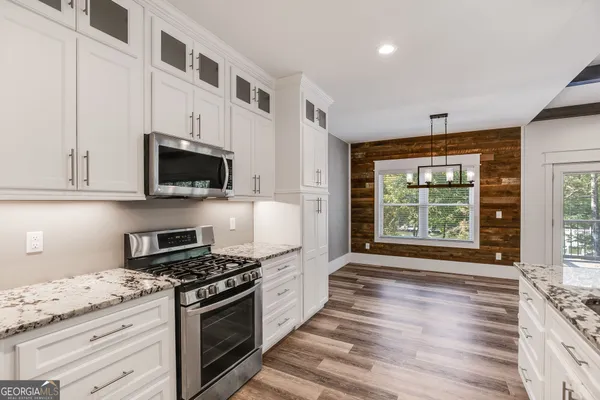 $700,000 | 147 Lakewood Drive, Wedowee, AL 36278