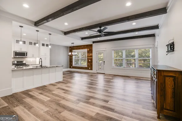 $700,000 | 147 Lakewood Drive, Wedowee, AL 36278