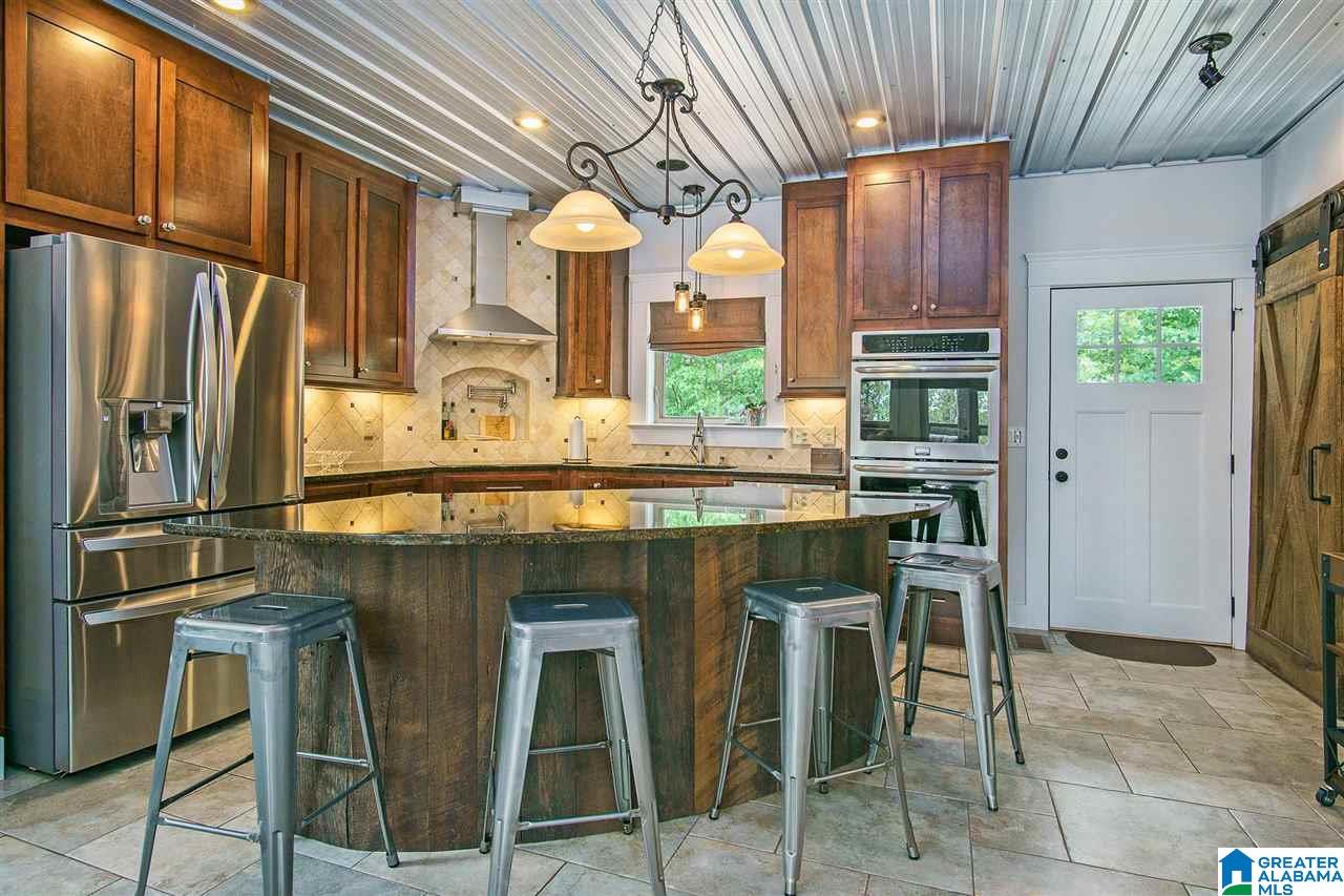 2435 Ridgeview Road Anniston, AL 36207 - Photo 4 of 50