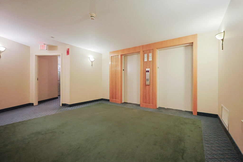 30 Chelsea Street, Unit 706 Everett, MA 02149 - Photo 30 of 36