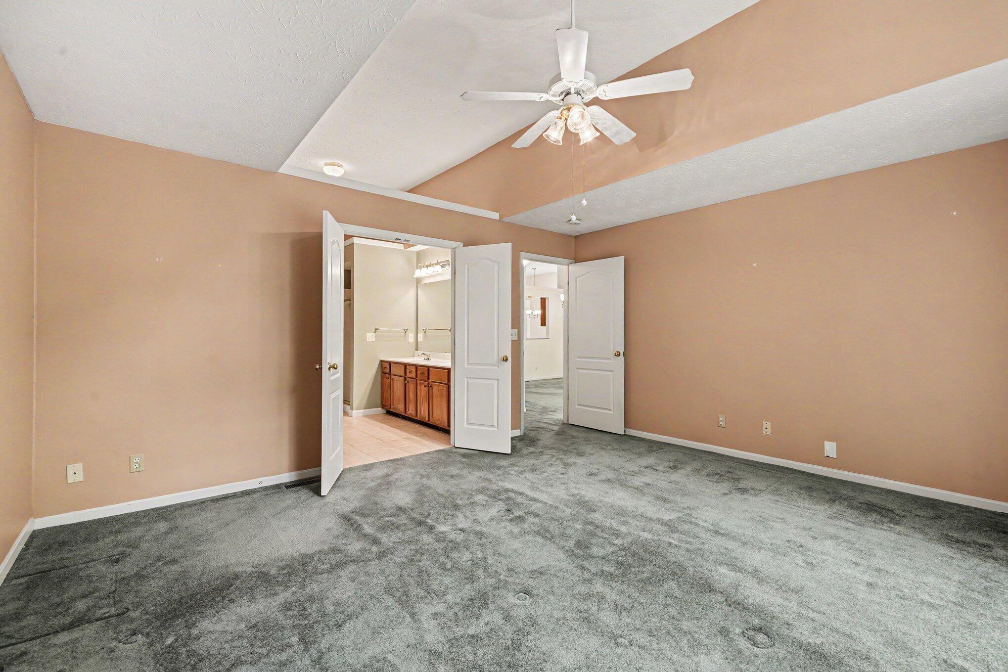 7280 Ridge Edge Court, Unit A Florence, KY 41042 - Photo 24 of 45 020_file_6755
