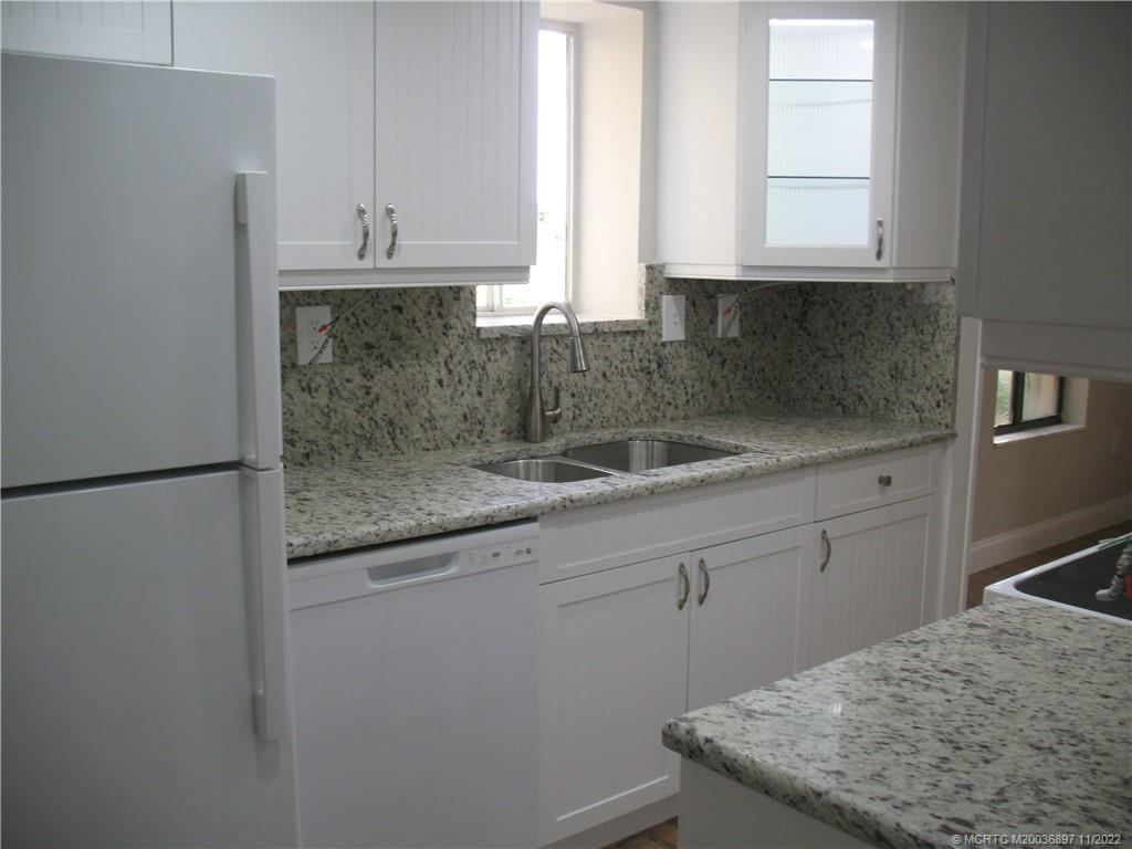 5393 Southeast Miles Grant Road, Unit A103 Stuart, FL 34997 - Photo 5 of 20 Kitchen