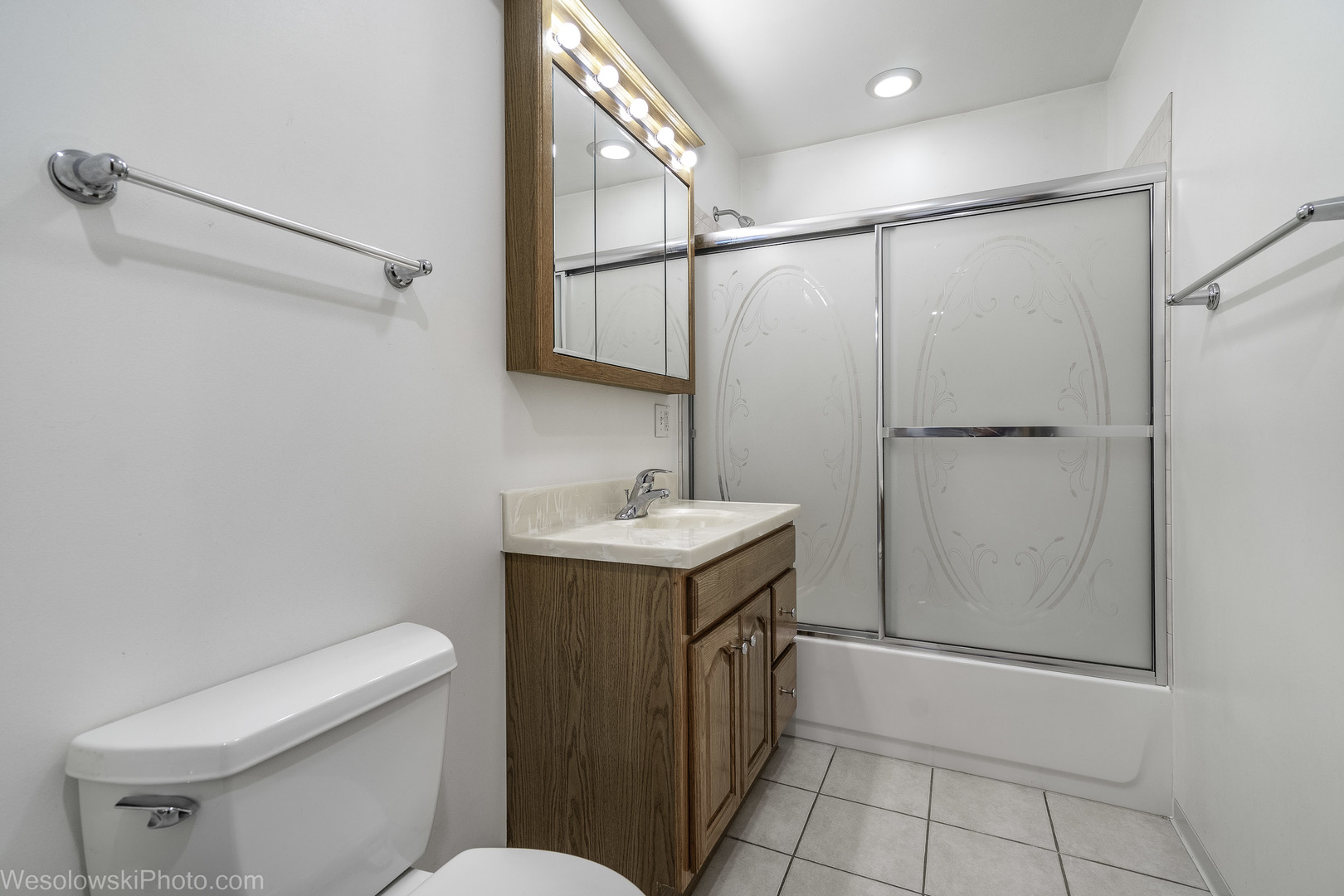511 West Palatine Road Palatine, IL 60067 - Photo 17 of 30 Gallery Image 17