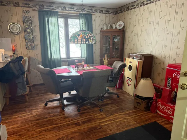 $220,000 | 203 8th Avenue West, Ellendale, MN 56026