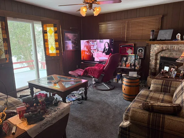 $220,000 | 203 8th Avenue West, Ellendale, MN 56026