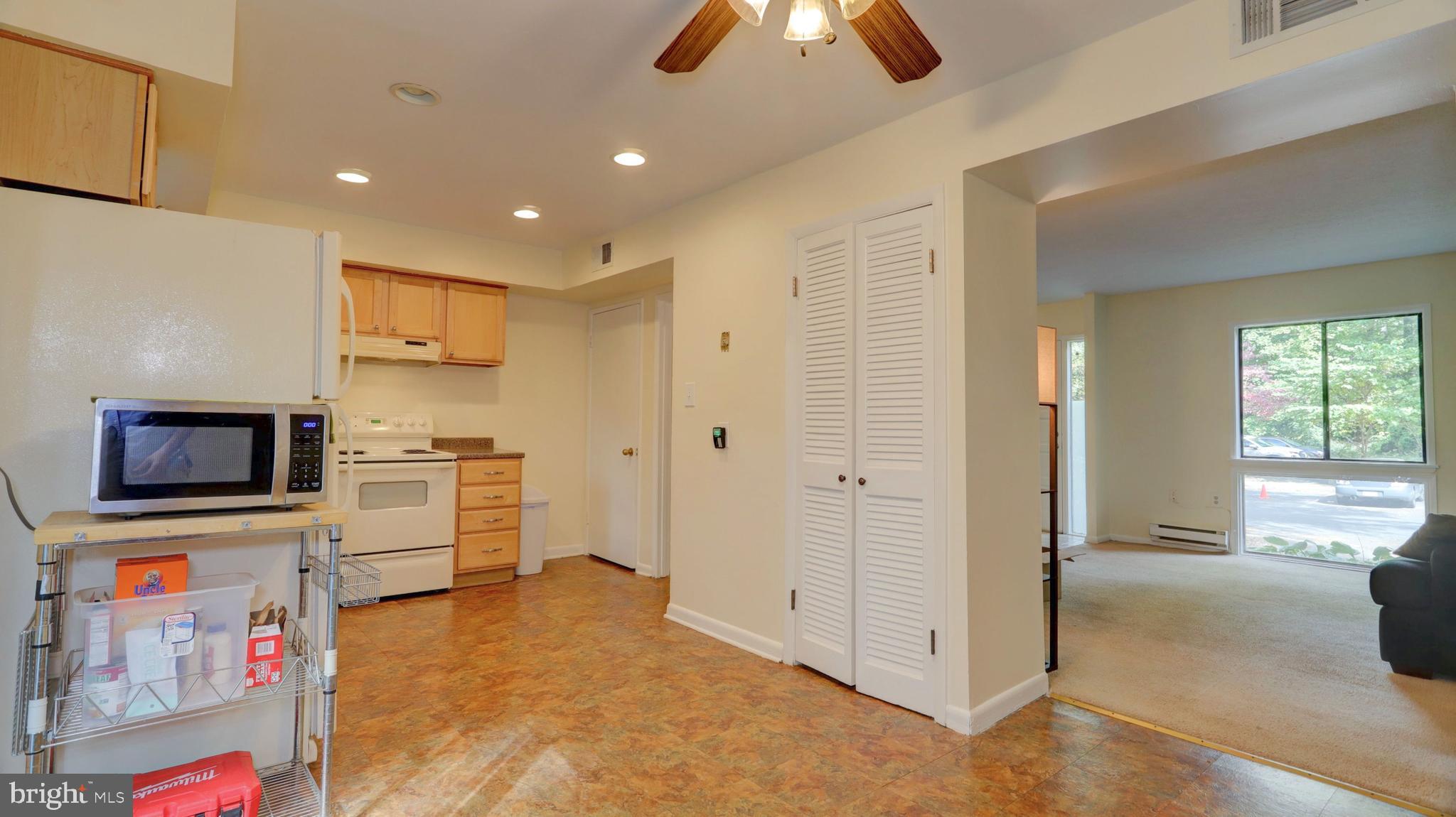 2234 Lofty Heights Place Reston, VA 20191 - Photo 4 of 26 Kitchen