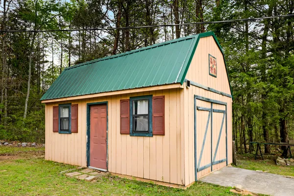 $625,000 | 905 County Road 655, Athens, TN 37303