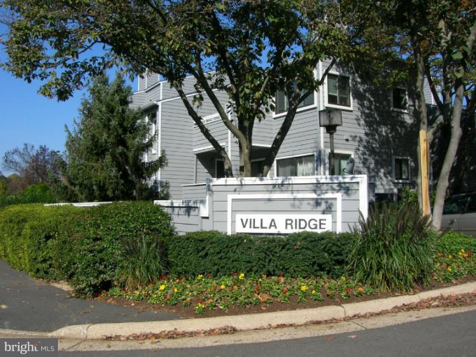 1936 Villaridge Drive, Unit B Reston, VA 20191 - Photo 14 of 22 Community