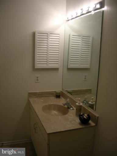 1936 Villaridge Drive, Unit B Reston, VA 20191 - Photo 18 of 22 Bath