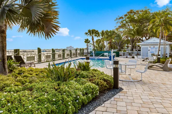 $1,295,000 | 41 Southwest Seminole Street, Unit 307, Stuart, FL 34994