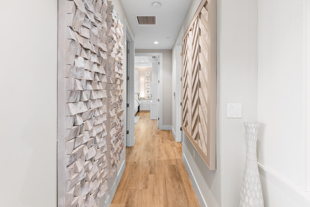 41 Southwest Seminole Street, Unit 307 Stuart, FL 34994 - Photo 34 of 72 41 SW Seminole Street #307-26