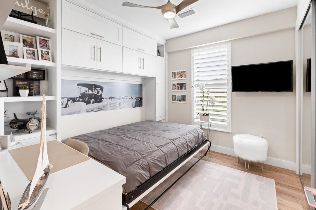 41 Southwest Seminole Street, Unit 307 Stuart, FL 34994 - Photo 43 of 72 41 SW Seminole Street #307-27