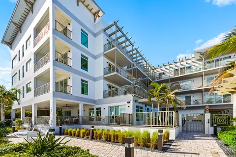 $1,295,000 | 41 Southwest Seminole Street, Unit 307, Stuart, FL 34994