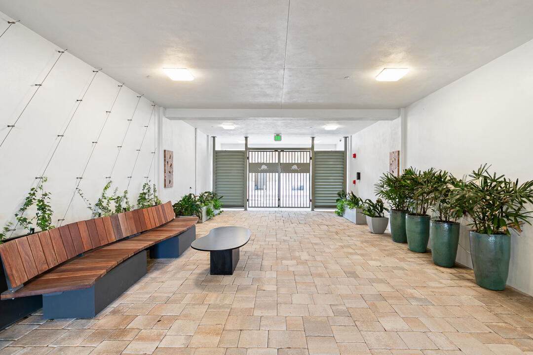 41 Southwest Seminole Street, Unit 307 Stuart, FL 34994 - Photo 59 of 72 41 SW Seminole Street #307-52