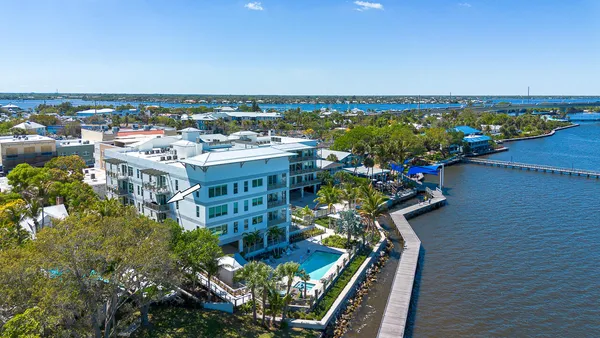 $1,295,000 | 41 Southwest Seminole Street, Unit 307, Stuart, FL 34994