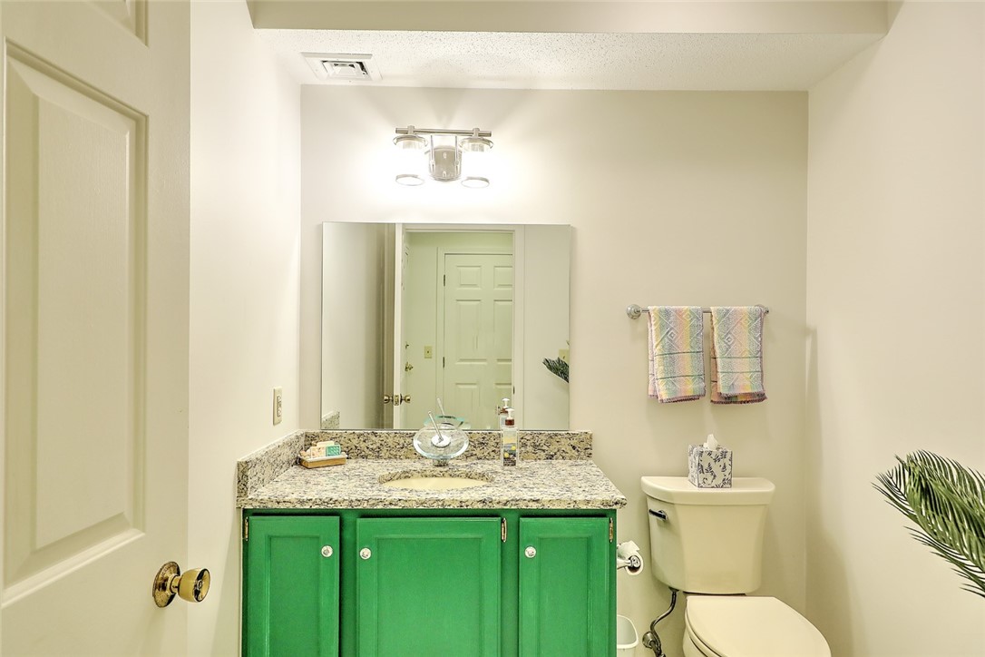 3524 West Shore Road, Unit 510 Warwick, RI 02886 - Photo 14 of 27