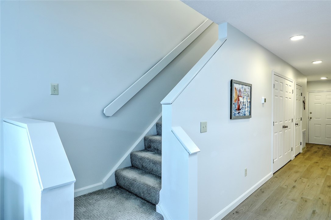 3524 West Shore Road, Unit 510 Warwick, RI 02886 - Photo 15 of 27