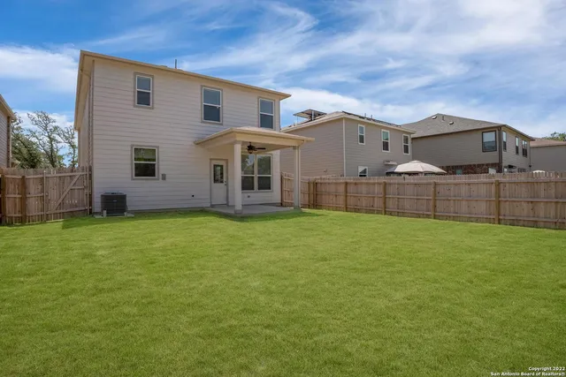 $2,000 | 7915 Bonsai Bay, San Antonio, TX 78253