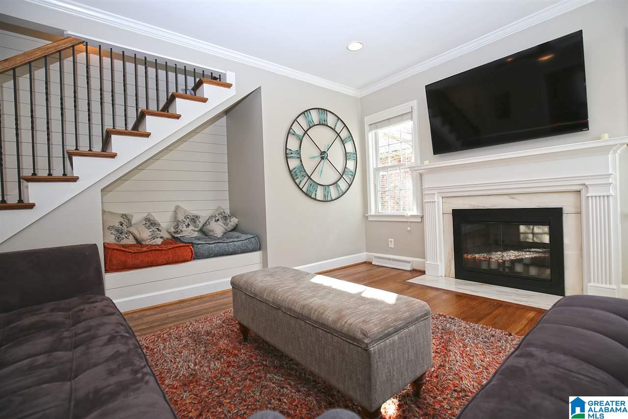 1207 Irving Road Birmingham, AL 35209 - Photo 3 of 32
