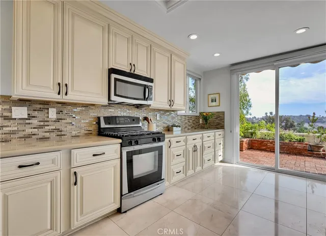 $1,099,000 | 17 Fleurance Street, Laguna Niguel, CA 92677
