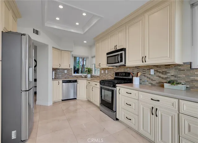 $1,099,000 | 17 Fleurance Street, Laguna Niguel, CA 92677