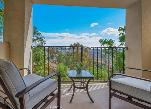 $1,099,000 | 17 Fleurance Street, Laguna Niguel, CA 92677