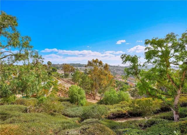 $1,099,000 | 17 Fleurance Street, Laguna Niguel, CA 92677