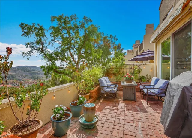 $1,099,000 | 17 Fleurance Street, Laguna Niguel, CA 92677