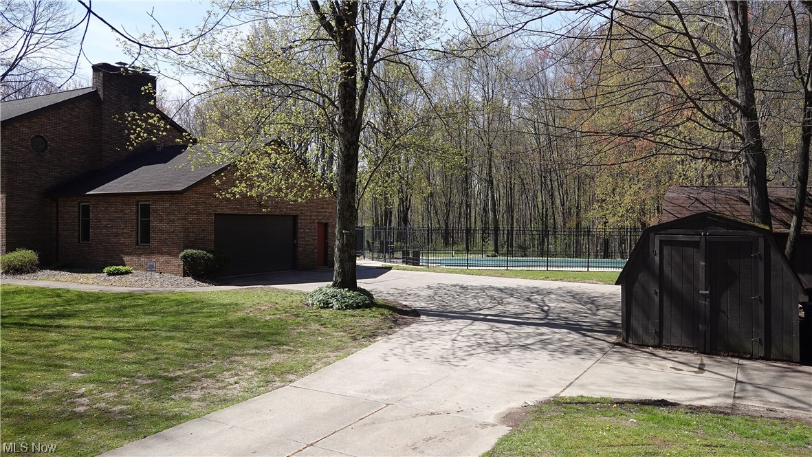 3541 Ranfield Road Kent, OH 44240 - Photo 3 of 32 Gallery Image 3