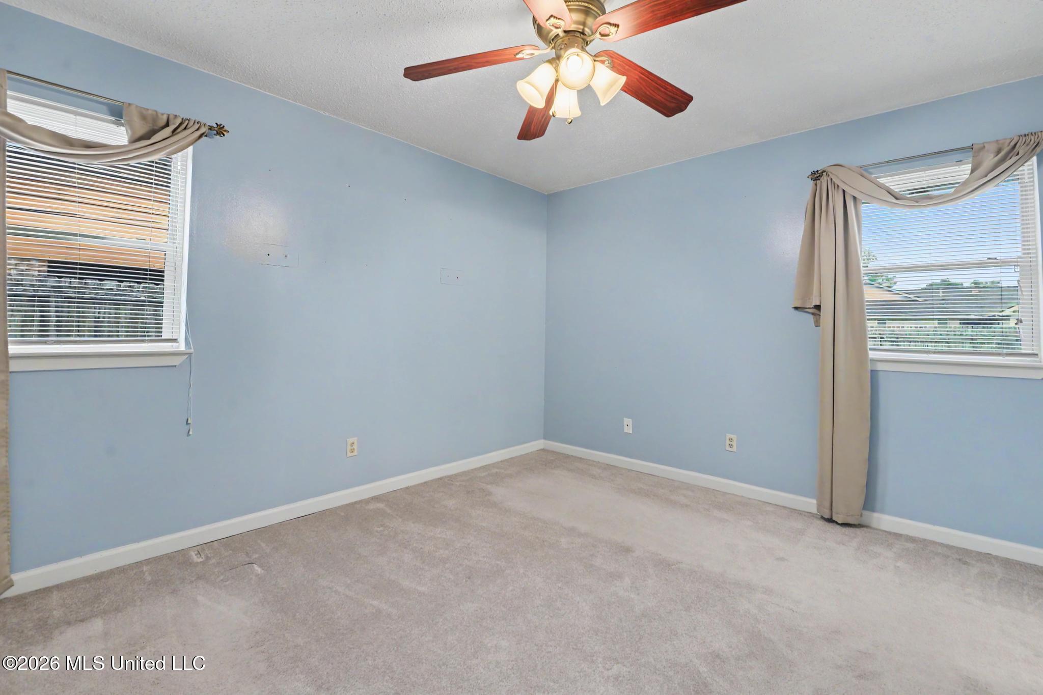 851 Rustwood Drive Biloxi, MS 39532 - Photo 12 of 23 012