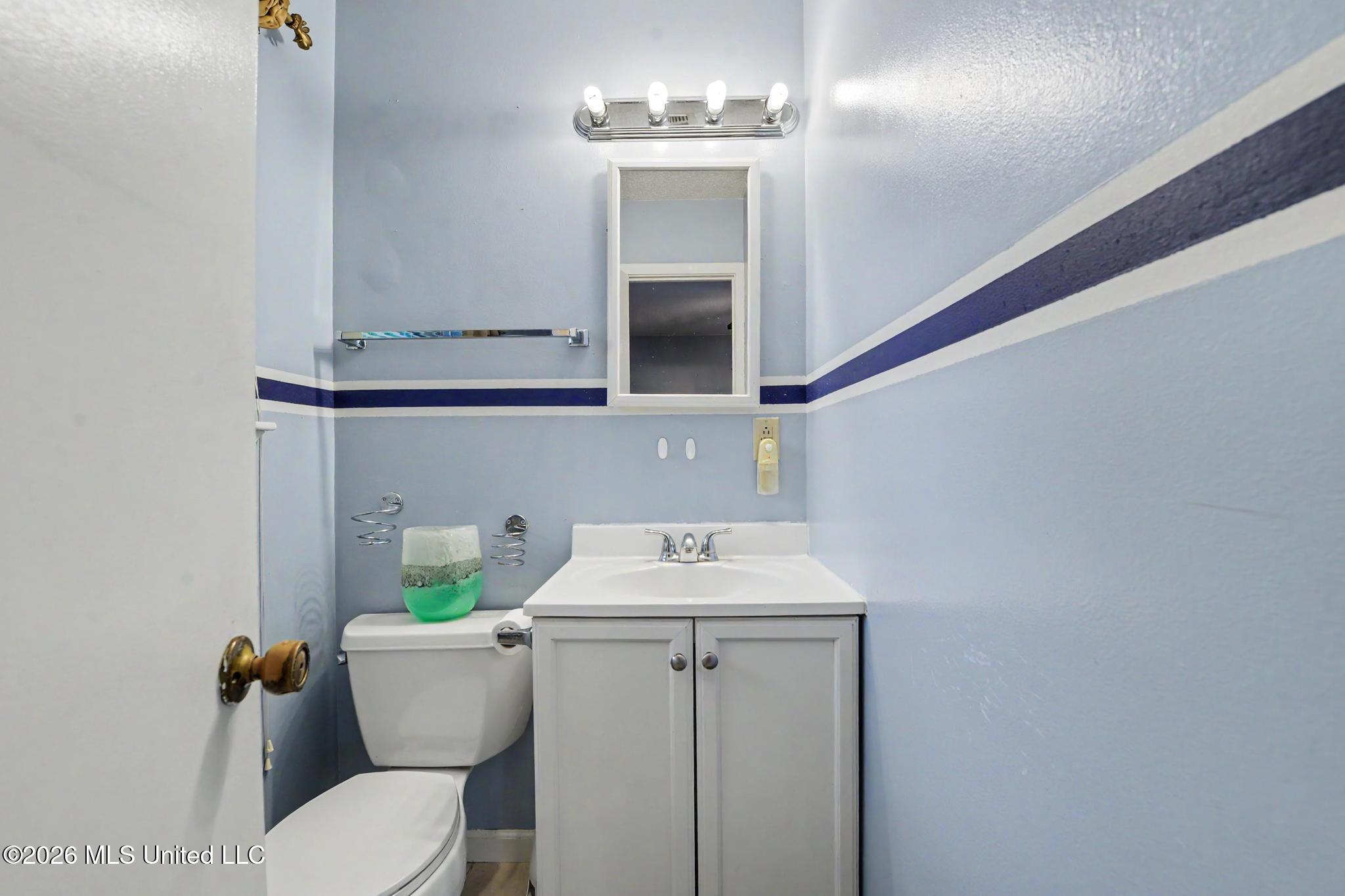 851 Rustwood Drive Biloxi, MS 39532 - Photo 14 of 23 014