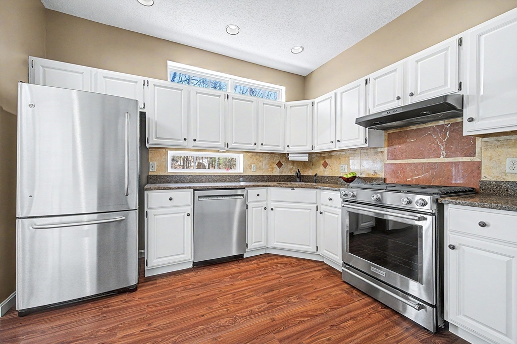 5 Tiffney Road Foxboro, MA 02035 - Photo 2 of 31