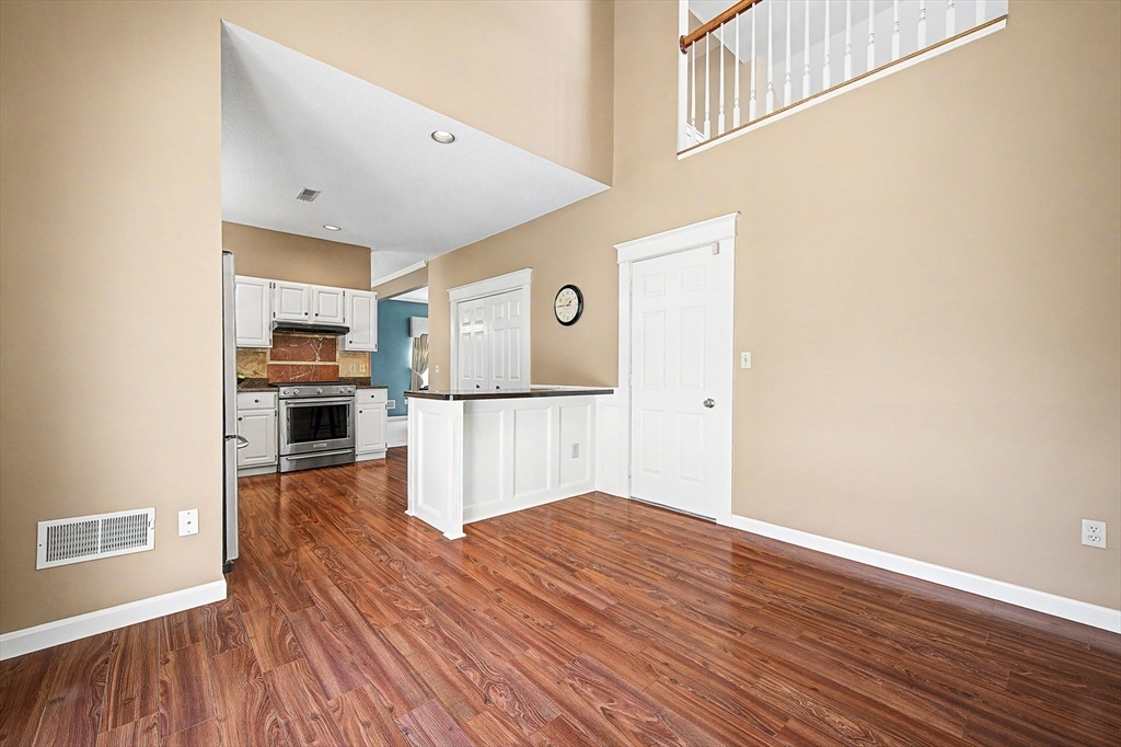 5 Tiffney Road Foxboro, MA 02035 - Photo 8 of 31