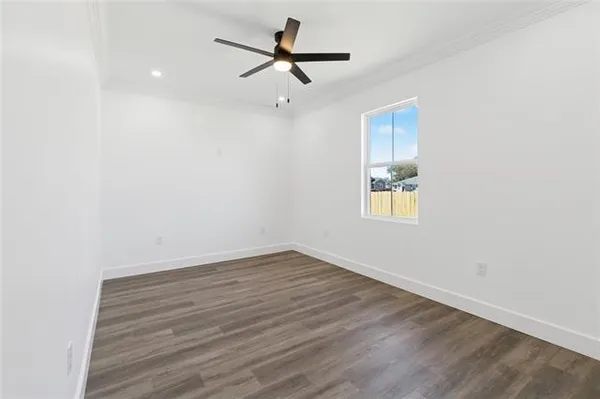 $285,000 | 587 West Easy Street, Destrehan, LA 70047