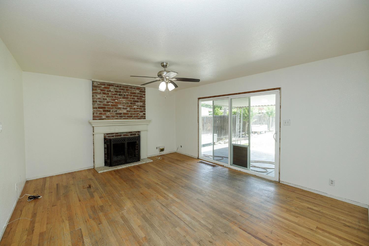 2754 West Swain Road Stockton, CA 95207 - Photo 12 of 56