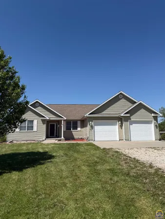 $574,900 | 6036 Southeast Adams Street, Topeka, KS 66609