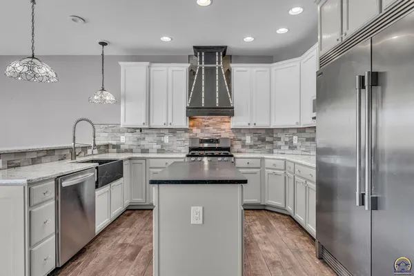 $574,900 | 6036 Southeast Adams Street, Topeka, KS 66609