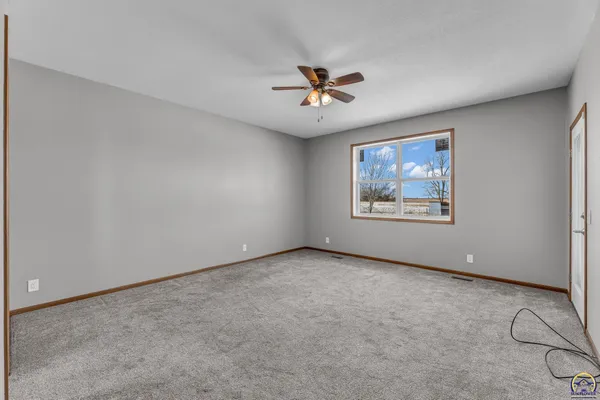 $574,900 | 6036 Southeast Adams Street, Topeka, KS 66609