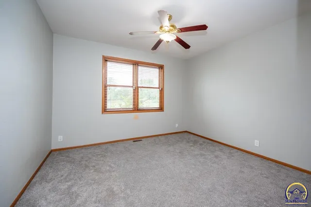 $579,900 | 6036 Southeast Adams Street, Topeka, KS 66609