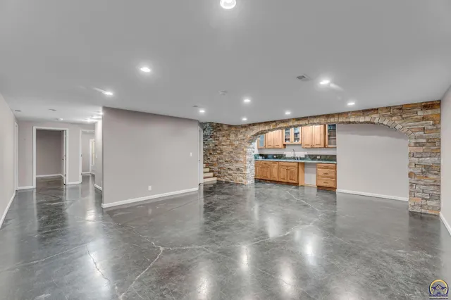 $579,900 | 6036 Southeast Adams Street, Topeka, KS 66609