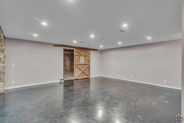 $574,900 | 6036 Southeast Adams Street, Topeka, KS 66609