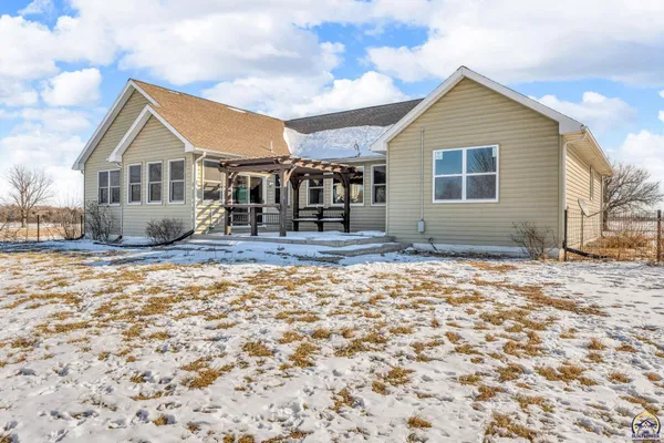 $574,900 | 6036 Southeast Adams Street, Topeka, KS 66609