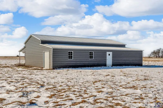 $579,900 | 6036 Southeast Adams Street, Topeka, KS 66609