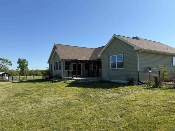 $574,900 | 6036 Southeast Adams Street, Topeka, KS 66609