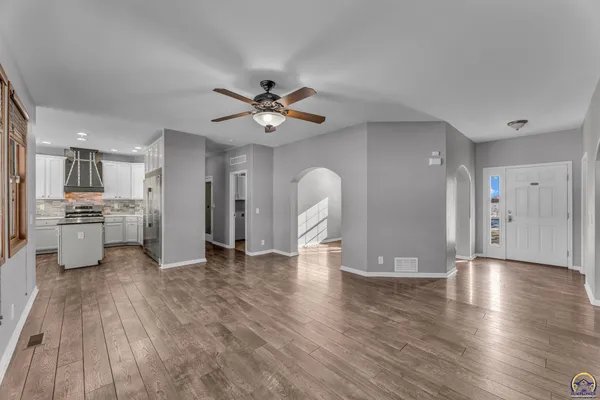 $574,900 | 6036 Southeast Adams Street, Topeka, KS 66609