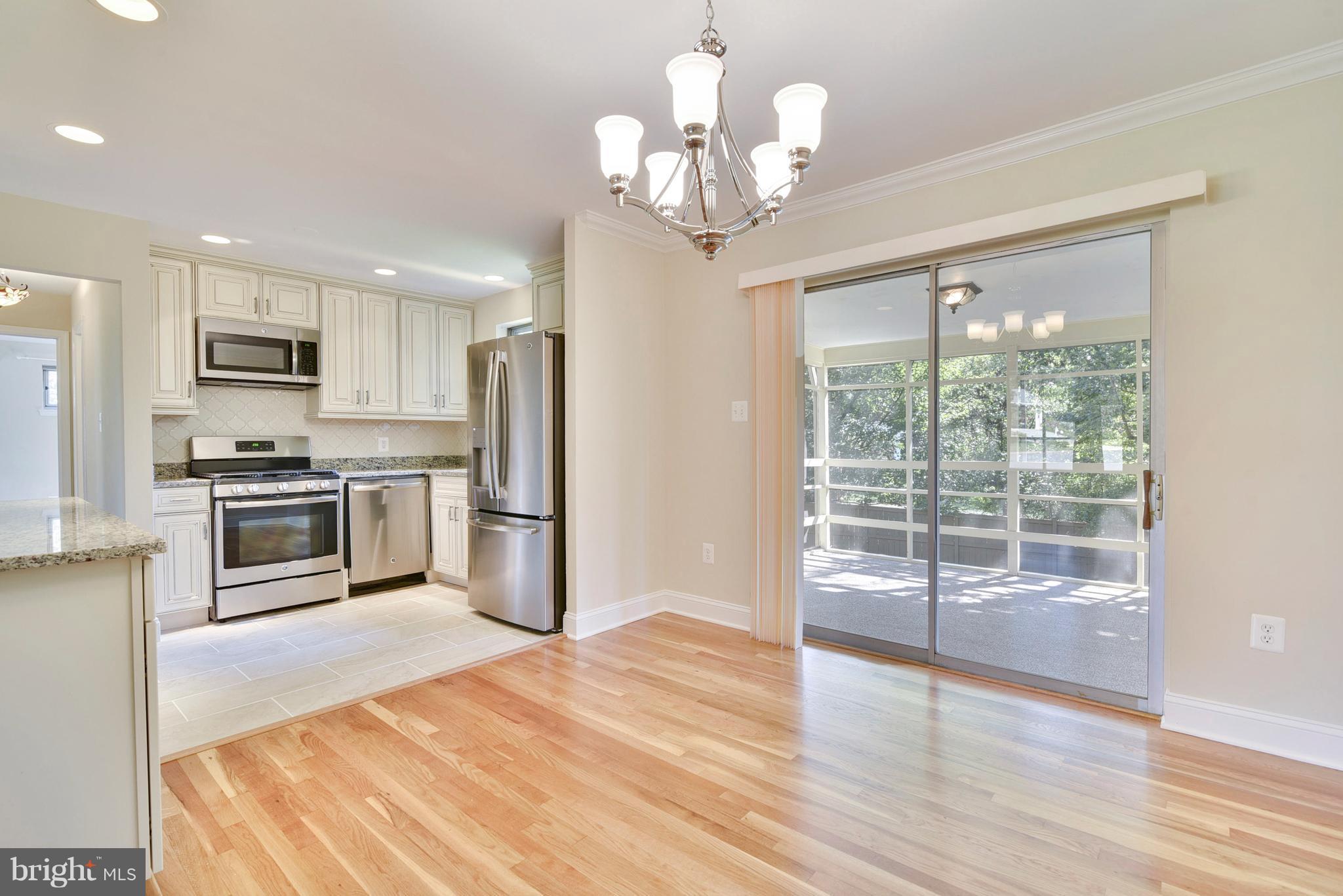 8119 Edmonton Court Springfield, VA 22152 - Photo 6 of 30 Kitchen