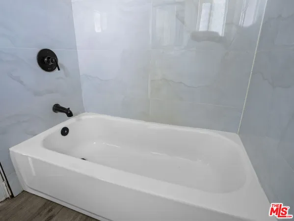 $999,000 | 891 East 6th Street, Pomona, CA 91766